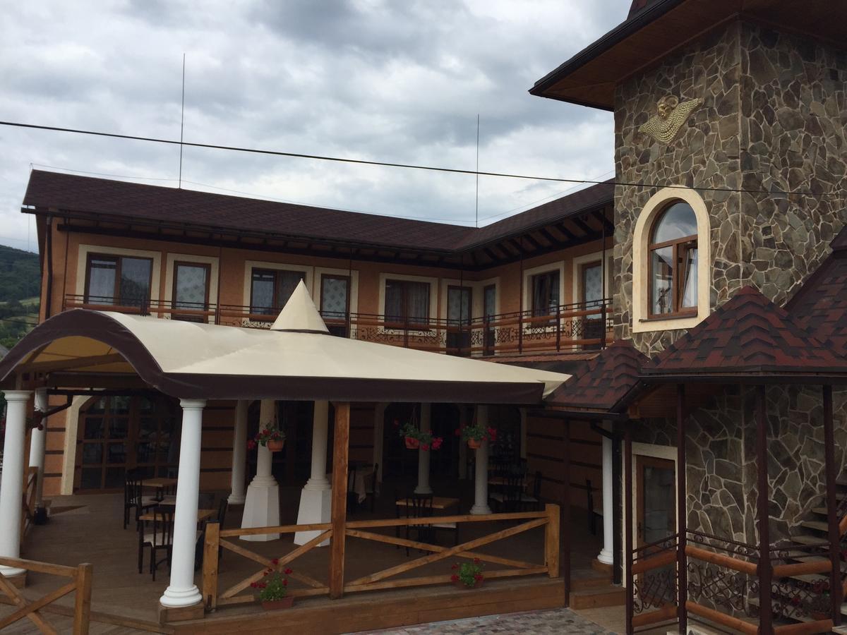 Minihotel Zolotoe Runo Ploskoye Exterior photo