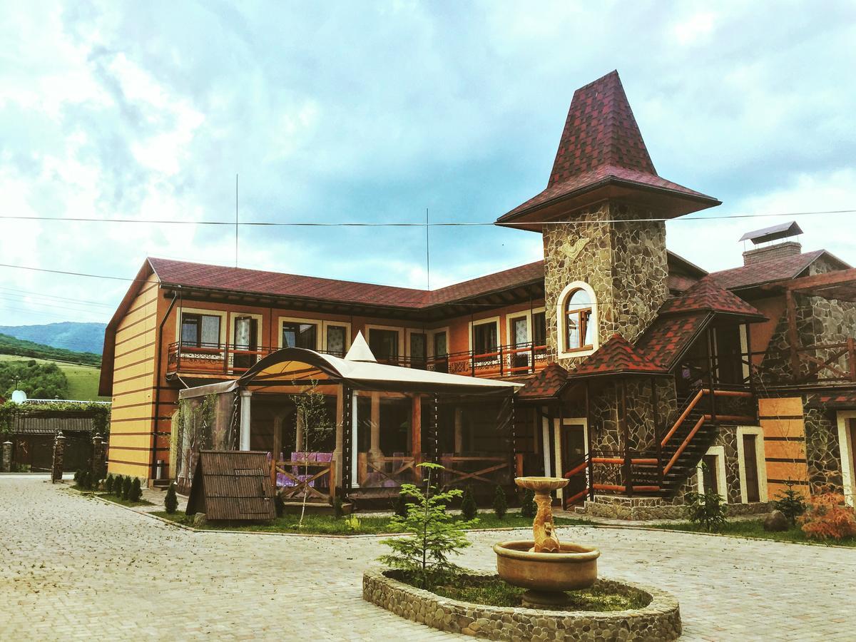 Minihotel Zolotoe Runo Ploskoye Exterior photo