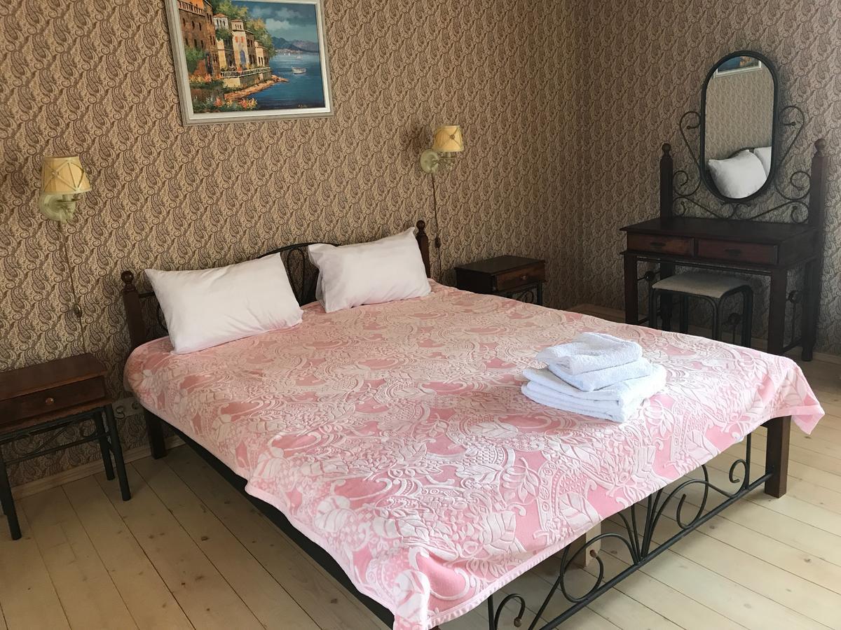 Minihotel Zolotoe Runo Ploskoye Exterior photo